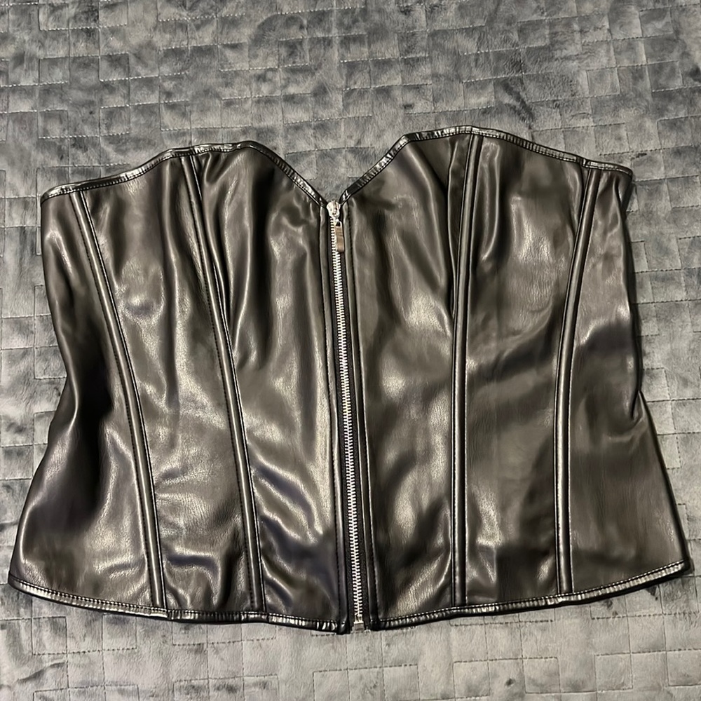 Faux Leather Corset | XXL | Front Zip Corset (lace-up back)